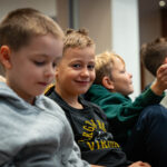 Wystartowały Świąteczne Targi Książki, gratka dla dzieci i dorosłych (zdjęcia) 20 - Polskie Radio Rzeszów Wystartowały Świąteczne Targi Książki, gratka dla dzieci i dorosłych (zdjęcia) - Polskie Radio Rzeszów