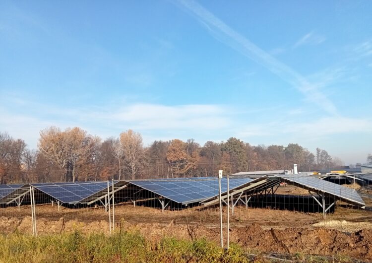 Dobiegają końca prace przy budowie farmy fotowoltaicznej dla szpitala w Przeworsku