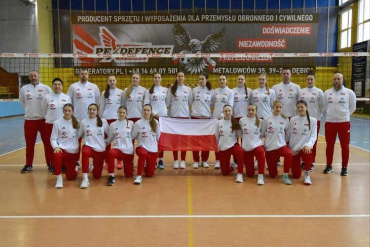 Sukces siatkarek podczas Mistrzostw Europy Wschodniej 1 - Polskie Radio Rzeszów Sukces siatkarek podczas Mistrzostw Europy Wschodniej