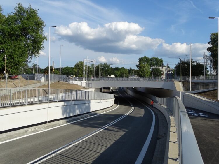 Prawie 60 mln zł kosztowała budowa tunelu pod torami w Łańcucie