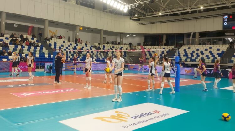 Siatkarki Ita Tools Stali Mielec pokonane przez zespół z Bydgoszczy