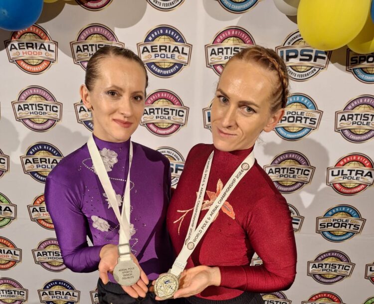 Siostry Haliniak wicemistrzyniami świata w Pole Dance