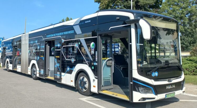 Nowoczesne autobusy dla PKS-u