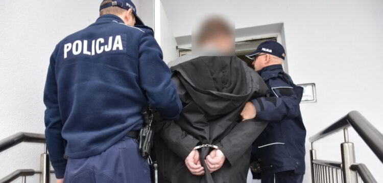 Zaatakował i ranił nożem współlokatora 1 - Polskie Radio Rzeszów Zaatakował i ranił nożem współlokatora