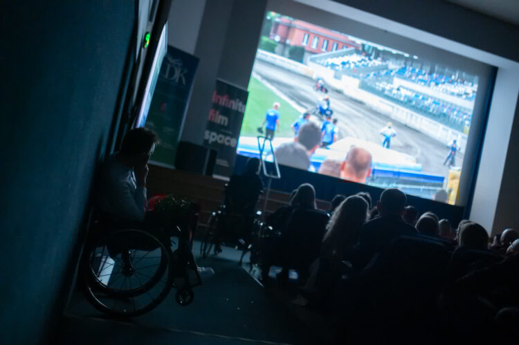 Dawni mistrzowie żużla w filmie „Złote rzeszowskie dzieci”