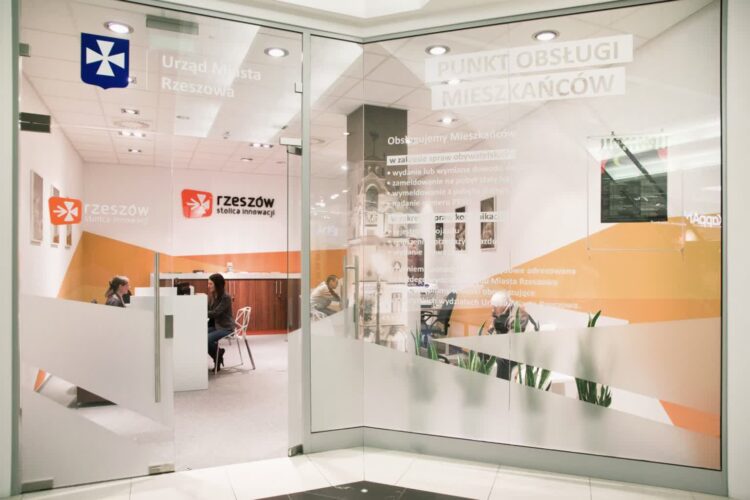 Punkty Obsługi Mieszkańców w galeriach nieczynne