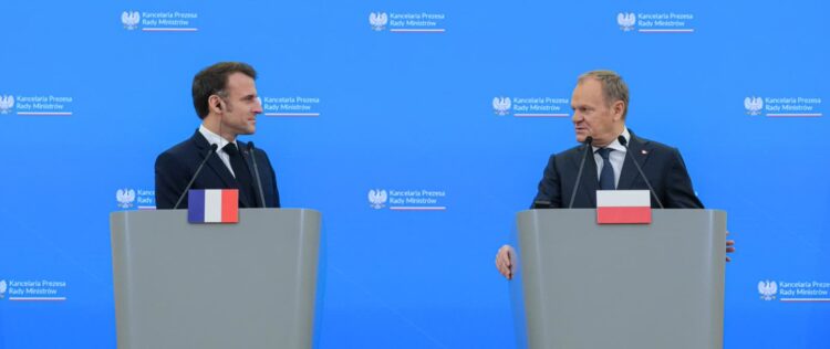 Premier Tusk i prezydent Macron o wspólnym stanowisku ws. Ukrainy