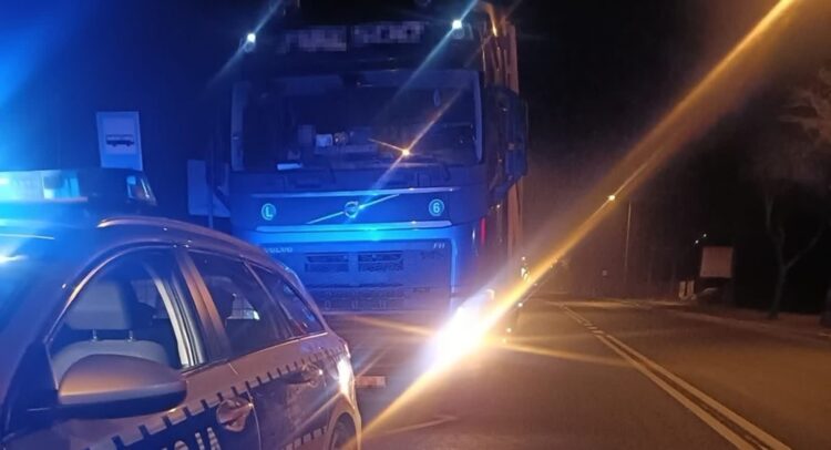 6 tys. zł mandatu i 30 punktów karnych dla kierowcy ciężarówki