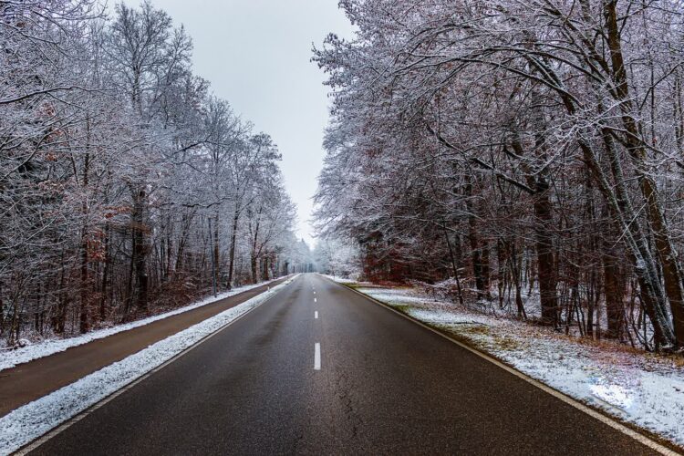Trudne warunki na drogach Podkarpacia