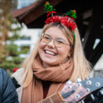 Mikołaj zapukał do szpitalnych okien i obdarował małych pacjentów (fotogaleria) - Polskie Radio Rzeszów