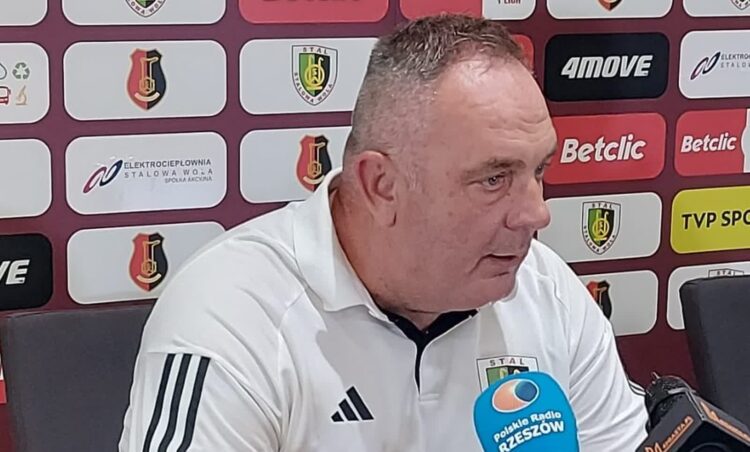 Ireneusz Pietrzykowski pozostanie trenerem pierwszoligowej Stali Stalowa Wola
