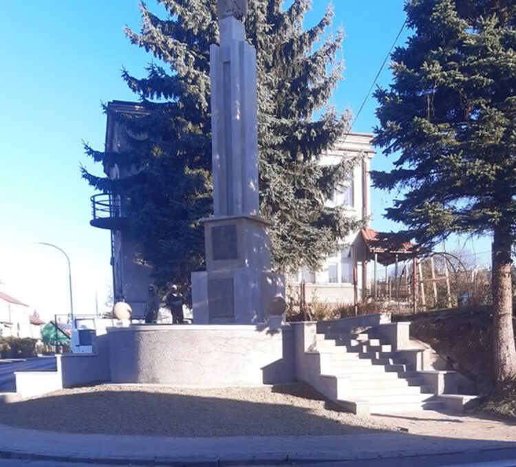 Krośnieński pomnik Niepodległości odnowiony