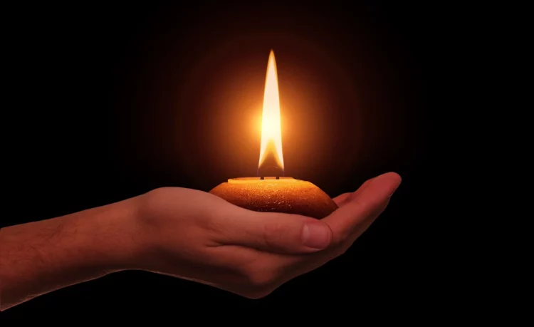 8 grudnia – Międzynarodowy Dzień Palenia Świec