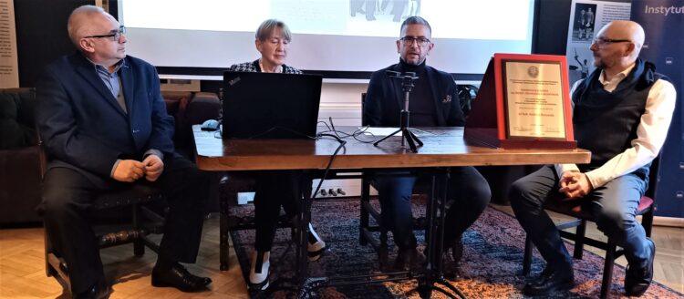 Rodziny polonijne w podtrzymywaniu tożsamości narodowej