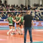 Bardzo ważne ligowe zwycięstwo mieleckich siatkarek 10 - Polskie Radio Rzeszów Bardzo ważne ligowe zwycięstwo mieleckich siatkarek - Polskie Radio Rzeszów