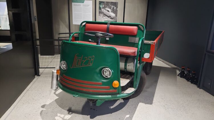 Wózek jezdniowy nowym eksponatem w Muzeum COP