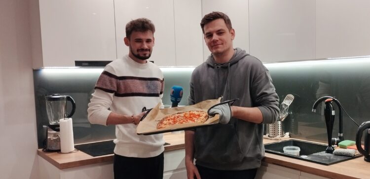 „Na Fali Smaku” – Pizza na cieście z serka wiejskiego