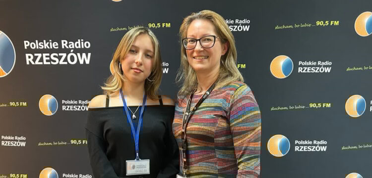 Hania Sochacka z Przeworska uczy się u stóp Kilimandżaro