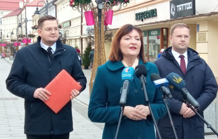 Podkarpaccy działacze PiS wspierają kandydaturę Karola Nawrockiego