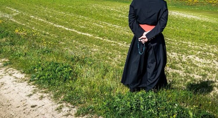 Ksiądz z Dąbrowy Górniczej karnie przeniesiony do stanu świeckiego 1 - Polskie Radio Rzeszów Fot. ilustracyjna