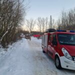 Kopał studnię. Przysypała go ziemia. Akcja ratunkowa zakończona sukcesem (zdjęcia, video) - Polskie Radio Rzeszów