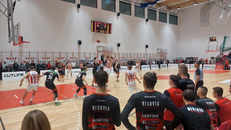 Resovia wreszcie z wygraną