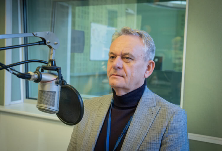 Z Andrzejem Indyckim rozmawiamy o programie "Czyste powietrze" 1 - Polskie Radio Rzeszów Fot. R. Lewicki