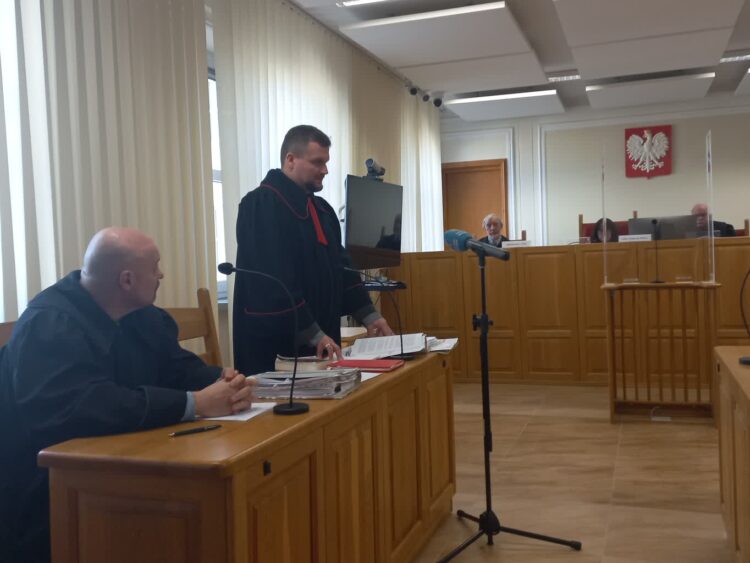 Odroczono ogłoszenie wyroku w sprawie byłego żołnierza, oskarżonego o zabójstwo 1 - Polskie Radio Rzeszów Odroczono ogłoszenie wyroku w sprawie byłego żołnierza, oskarżonego o zabójstwo