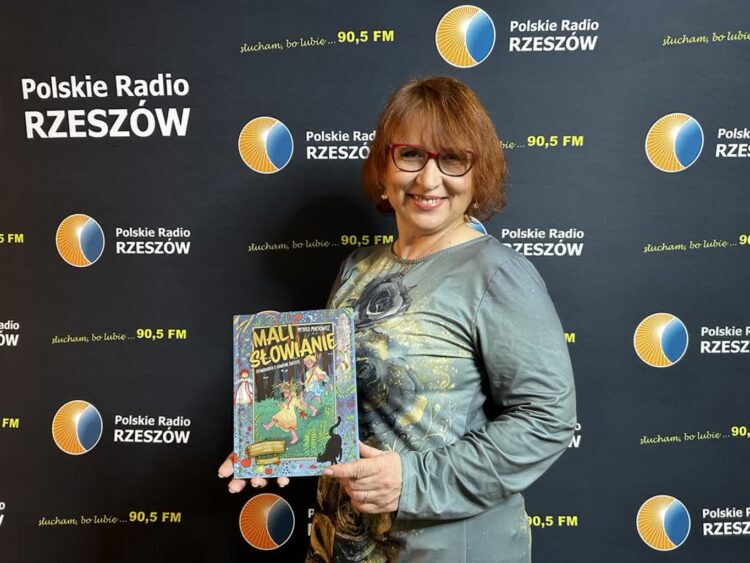 Monika Maciewicz zaprasza dzieci do świata Słowian 1 - Polskie Radio Rzeszów fot. B.Szczypta
