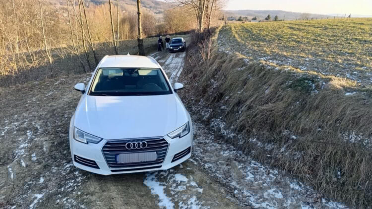 18-latek zaproponował policjantom 10 tys. zł łapówki