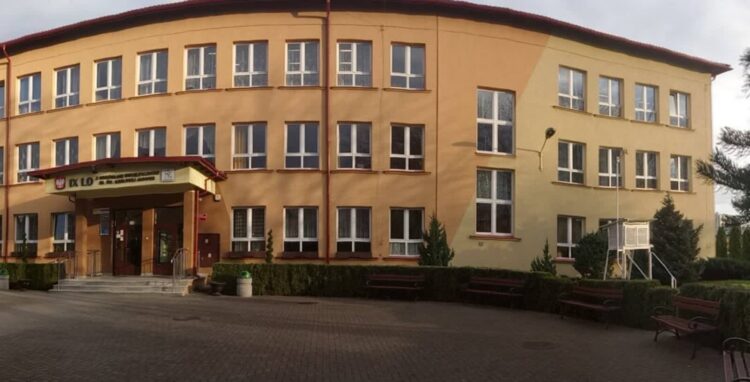 Fot. www.9lo.rzeszow.pl