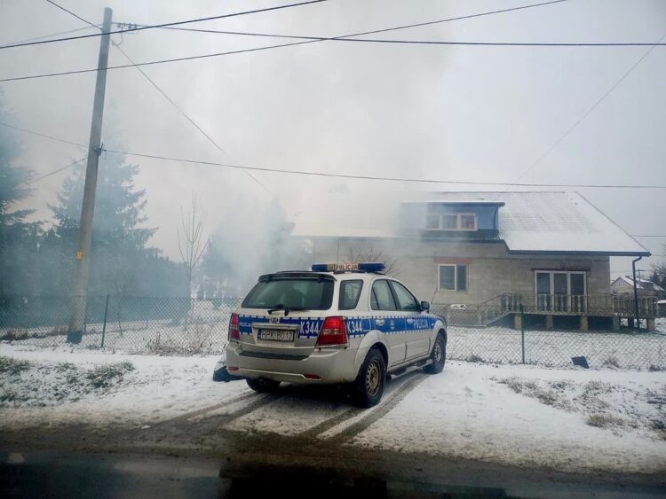 Pożar sadzy w kominie. W Dydni mogło dojść do tragedii 1 - Polskie Radio Rzeszów Fot. KWP Rzeszów