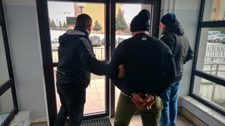 Narkotyki u 24-latka. Trafił do aresztu 1 - Polskie Radio Rzeszów Fot. KPP w Ropczycach