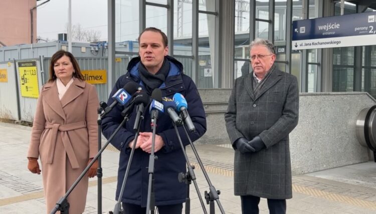 Komisja Infrastruktury odrzuciła projekt ustawy „Tak dla CPK” 1 - Polskie Radio Rzeszów Komisja Infrastruktury odrzuciła projekt ustawy „Tak dla CPK”