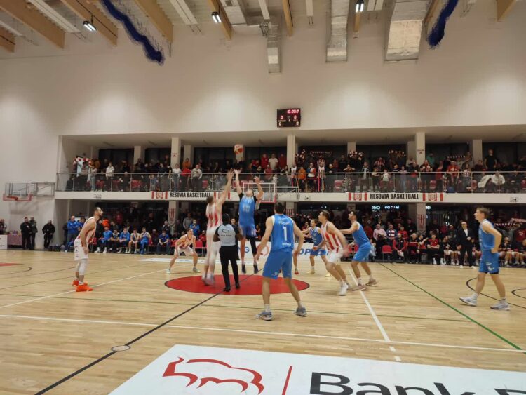 Piąta z rzędu wygrana koszykarzy Resovii 