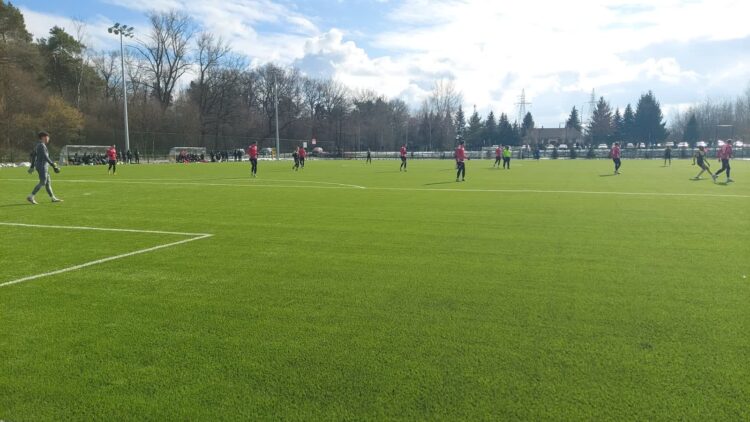 Ciekawy sparing Siarki z Resovią na Zwierzyńcu