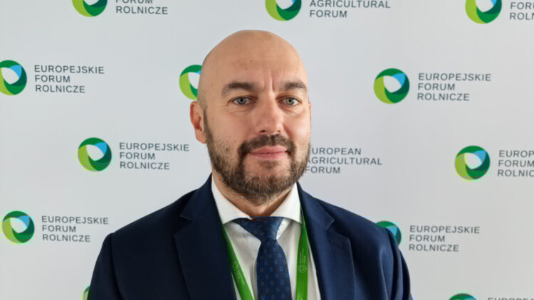 K. Podhajski, prezes zarządu Europejskiego Funduszu Rozwoju Wsi Polskiej 1 - Polskie Radio Rzeszów Fot. S. Taranda