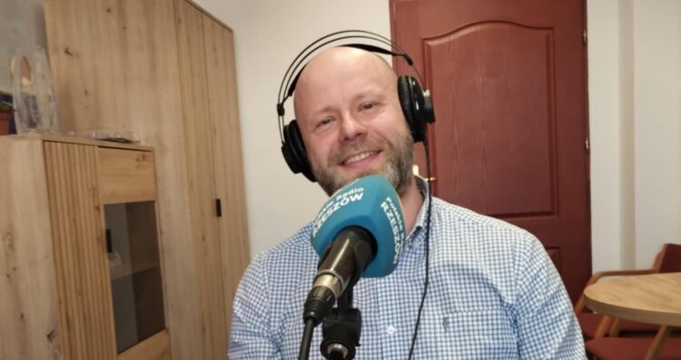 J. Rospond: Segregacja odpadów ułatwia recykling 1 - Polskie Radio Rzeszów J. Rospond: Segregacja odpadów ułatwia recykling