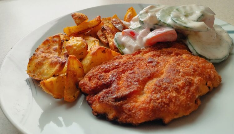 „Na Fali Smaku” – Soczysty Filet z Kurczaka