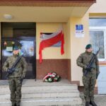 W Dynowie odsłonięto tablicę upamiętniającą rodaków zesłanych na Sybir - Polskie Radio Rzeszów