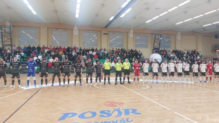 Przemyski Eurobus w półfinale Pucharu Polski 1 - Polskie Radio Rzeszów Przemyski Eurobus w półfinale Pucharu Polski