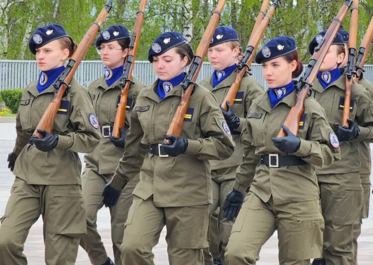 Przegląd musztry klas wojskowych