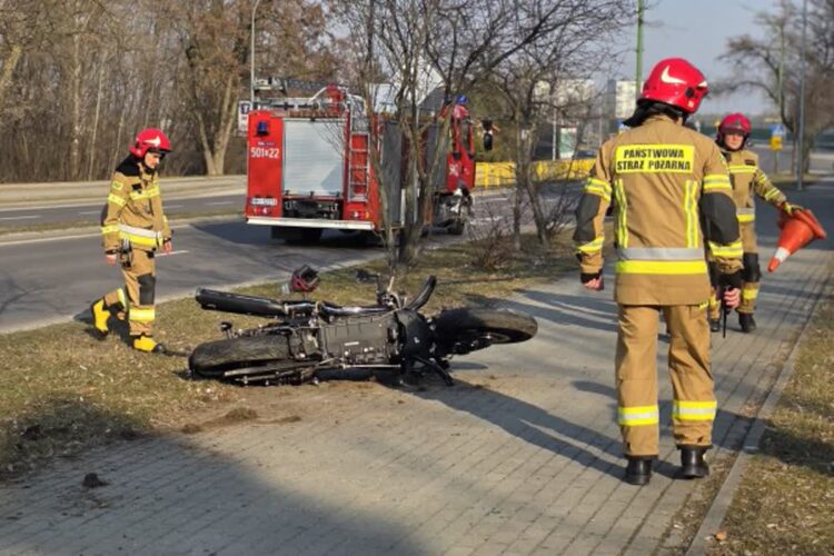 Wypadek w Mielcu. Kierowca osobówki nie zauważył motocyklisty