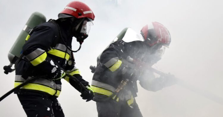 Podkarpacie w ogniu: Strażacy gaszą pożary traw co 12 minut 1 - Polskie Radio Rzeszów Fot.: KW PSP Rzeszów, archiwum