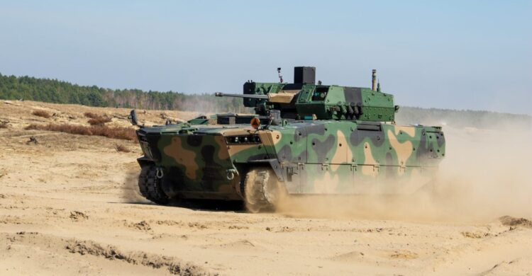 MON podpisał umowę na dostawy 111 bojowych wozów Borsuk