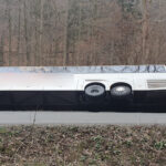 Autobus z pasażerami wjechał do rowu i się przewrócił (zdjęcia, aktualizacja) 2 - Polskie Radio Rzeszów Autobus z pasażerami wjechał do rowu i się przewrócił (zdjęcia, aktualizacja) - Polskie Radio Rzeszów