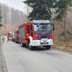 Autobus z pasażerami wjechał do rowu i się przewrócił (zdjęcia, aktualizacja) 3 - Polskie Radio Rzeszów Autobus z pasażerami wjechał do rowu i się przewrócił (zdjęcia, aktualizacja) - Polskie Radio Rzeszów