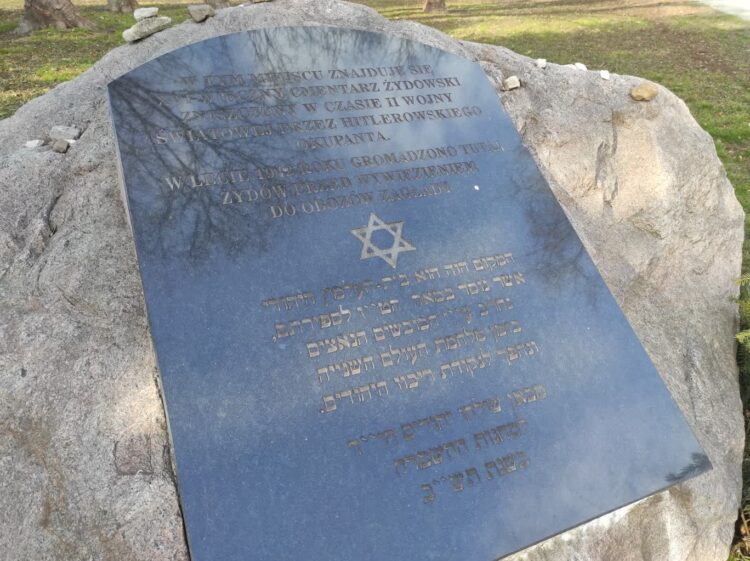 Cmentarze żydowskie w Rzeszowie 1 - Polskie Radio Rzeszów Fot. J. Piekło