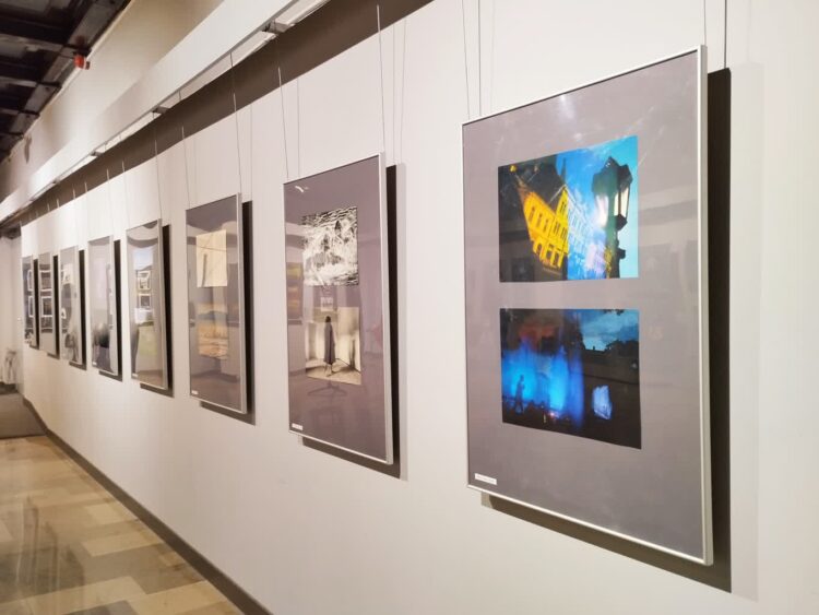 W Rzeszowie otwarto wystawę „Talenty fotograficzne Kraju Koszyckiego” 1 - Polskie Radio Rzeszów W Rzeszowie otwarto wystawę „Talenty fotograficzne Kraju Koszyckiego”