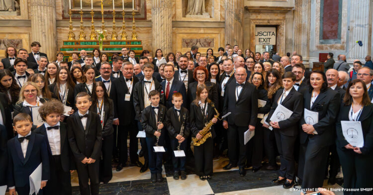 Chóry i orkiestry z regionu koncertują we Włoszech